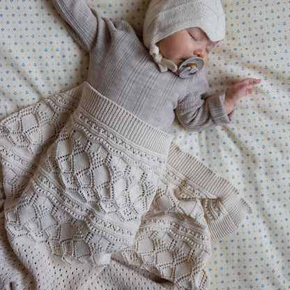 CamCam Copenhagen - Pointelle Baby Knit Throw - GOTS - Off White - Dekentje - lifestyle