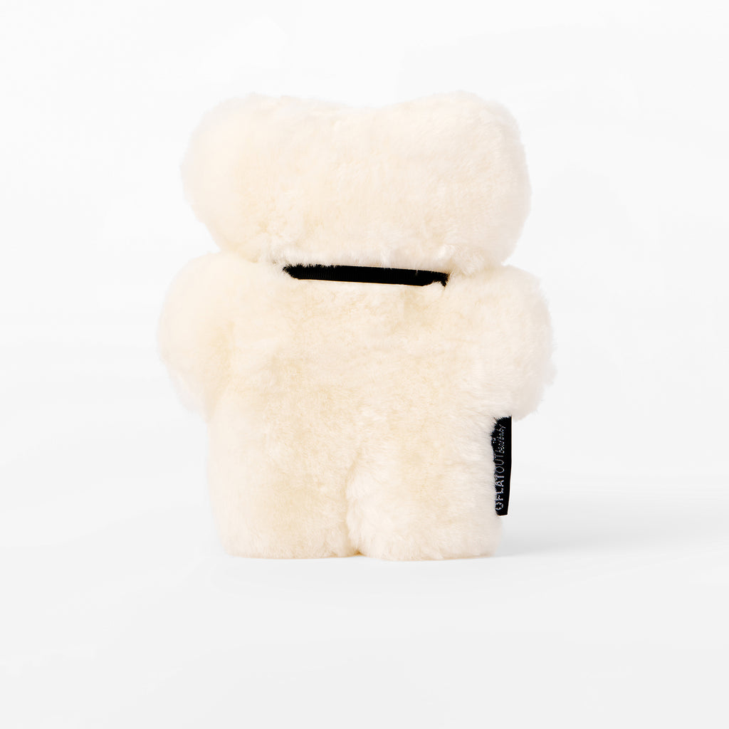 FLATOUTbear Baby - 100% Australische schapenvacht - Wollen knuffel milk achterkant