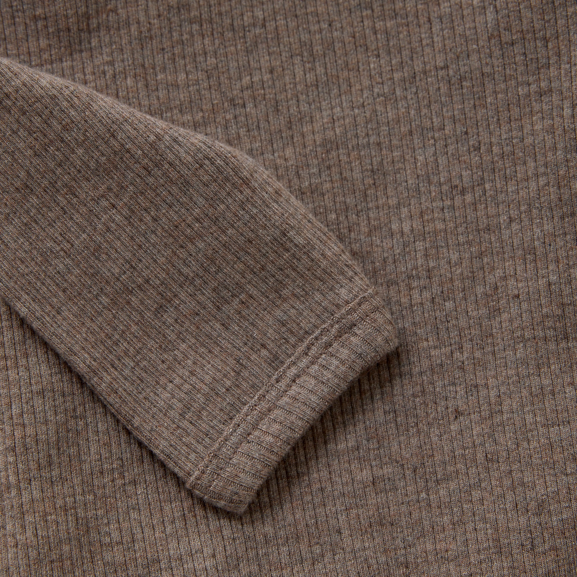 Fixoni - Body LS Melange Rib - Coffee quartz - Romper - Modal katoen close up