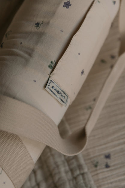 Garbo & Friends - Satin Baby Nest - Viola -  Babynest - Biologisch Satijn Katoen - garbo