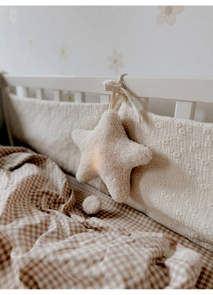 Muziekmobiel – Ster – Biologisch katoen – Handgemaakt - Mrs Ertha - sfeerbeeld