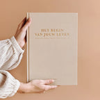 Het begin van jouw leven – All-in-One Pregnancy and Baby Memory Book from 0 to 1 Year – Birth Lines