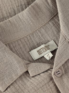 Blouse korte mouw - Biologisch katoen/mousseline - Bruin/Moon Rock - Huttelihut close up