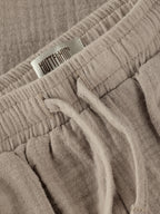 Korte broek - Biologisch katoen/mousseline - Bruin/Moon Rock - Huttelihut close up