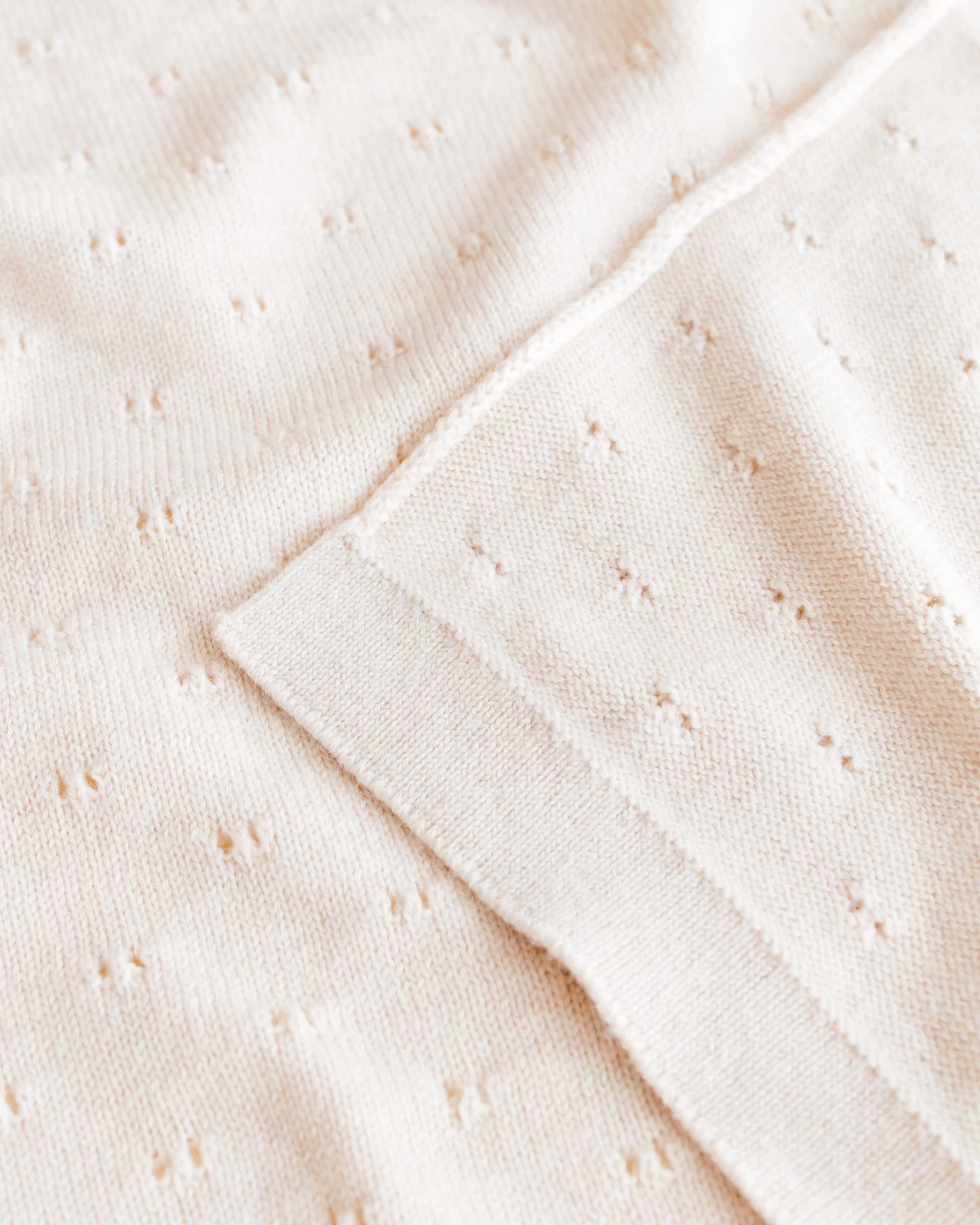 Baby Dekentje Ajour - Bibi blanket - Merinowol - Cream/Crème - HVID  close up