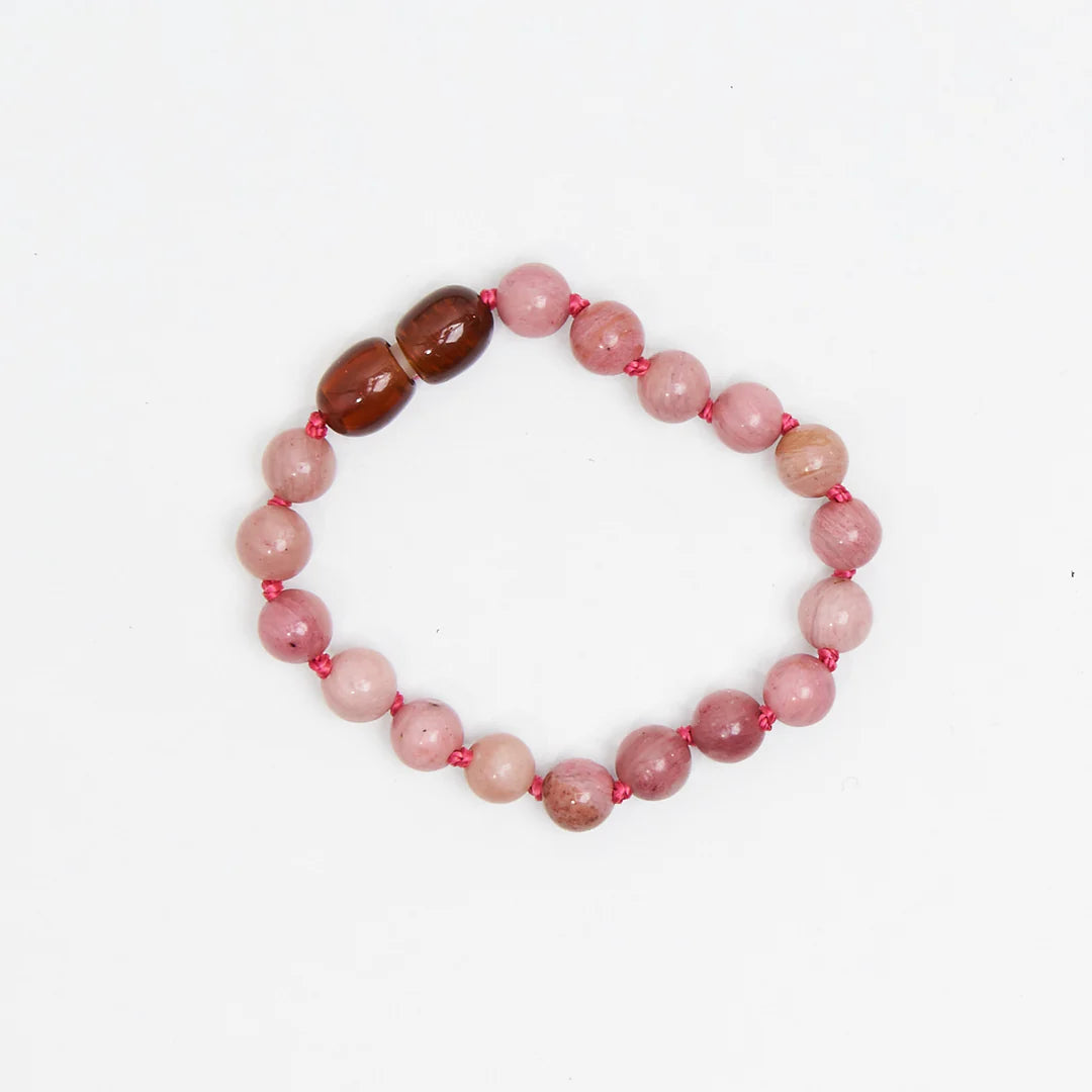 Barnsteen en edelstenen armband - Berry - 14 cm - Nirrimis - productfoto