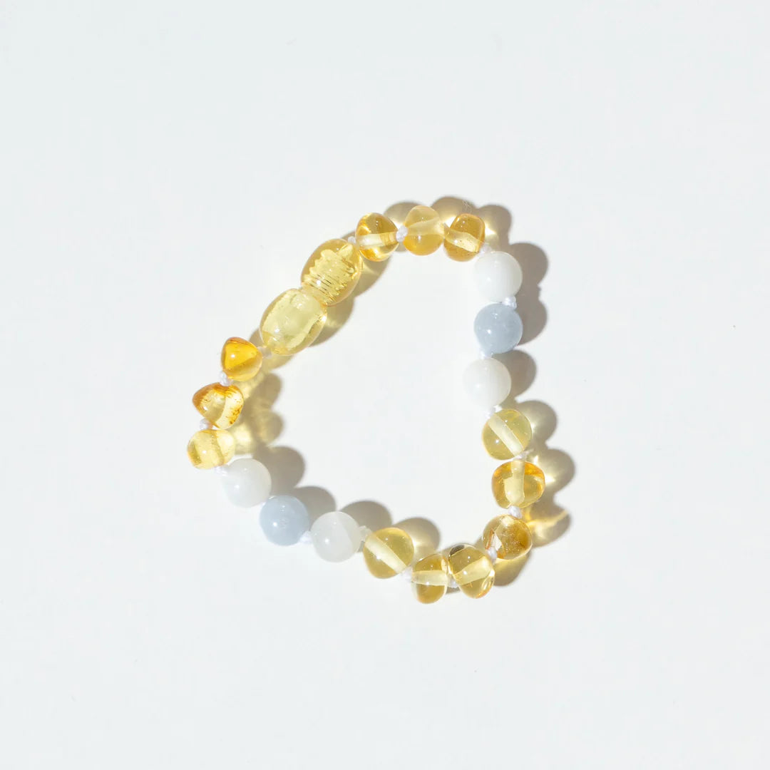 Barnsteen en edelstenen armband - Beachy - 14 cm - Nirrimis - productfoto