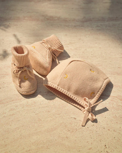 Gebreid mutsje en slofjes set - Cadeauset - Biologisch katoen - Moonboon