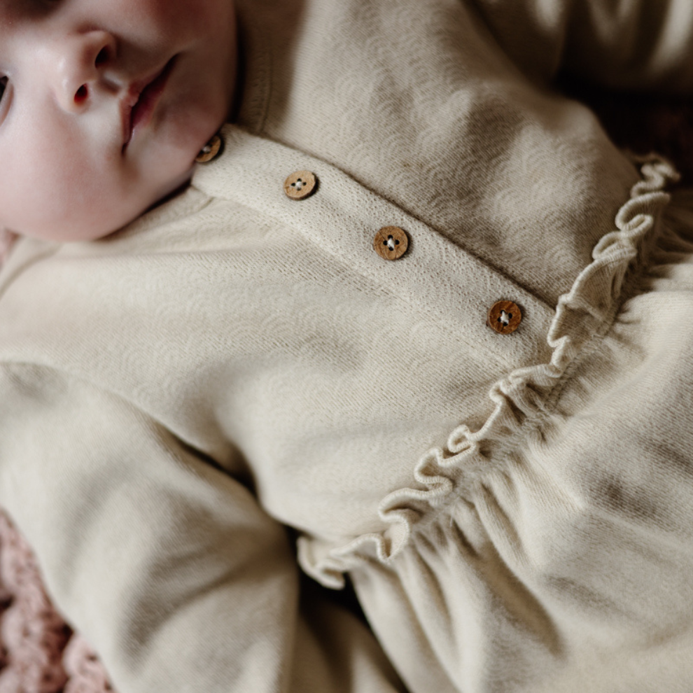 Jurkje Lara - Biologisch katoen - Beige - Levv close up