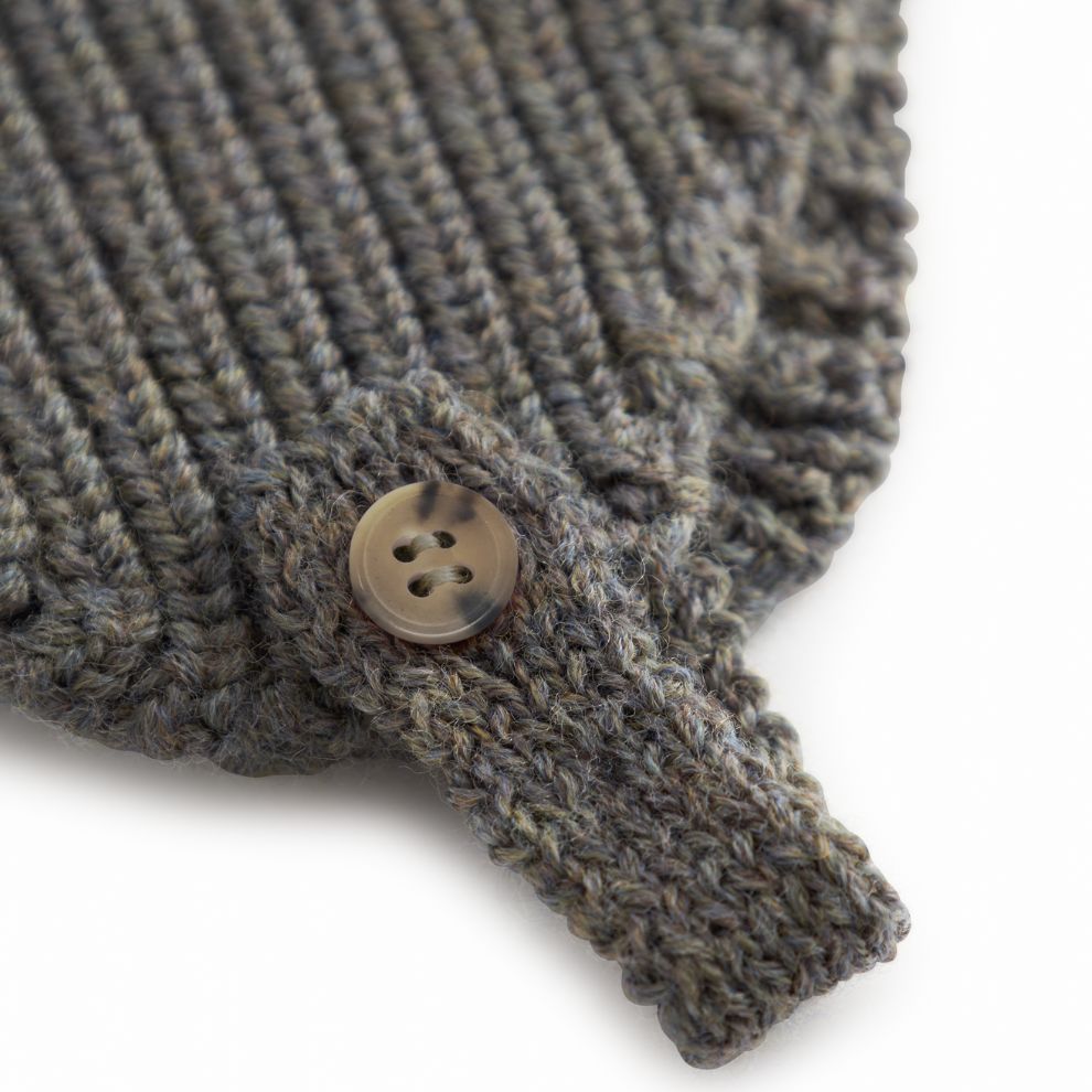 Gebreid mutsje Aly - Merino wol - Donkergrijs - Marmar Copenhagen close up