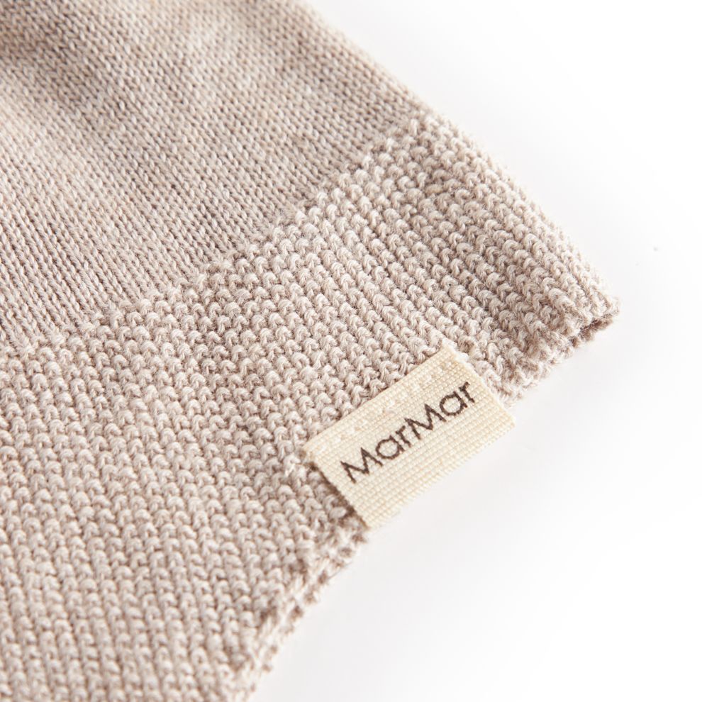 Gebreid mutsje Aly - Biologisch katoen/modal - Beige - Marmar Copenhagen close up