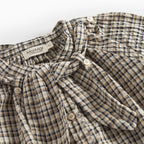 Blouse top Takari scarf - Biologisch katoen - Pilot Navy Check - Marmar Copenhagen close up