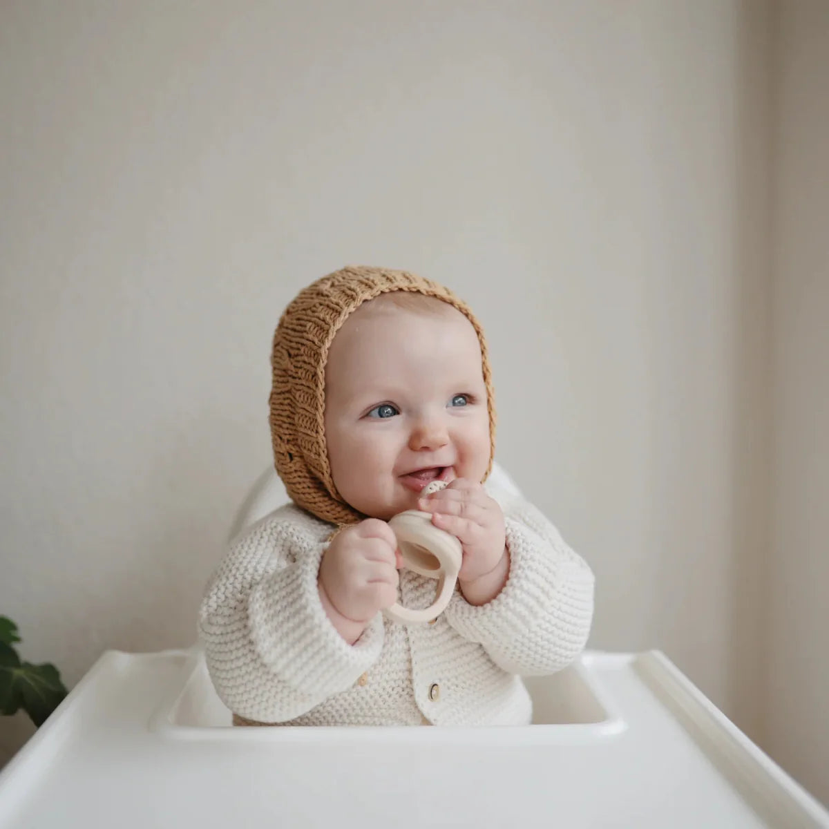 Fruitspeen Baby - Silicone Fresh Food Feeders - Shifting sand - Beige - Mushie