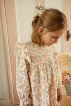 Saralou Jurk – Cream Carnation Vale – Biologisch Katoen Corduroy – Louise Misha