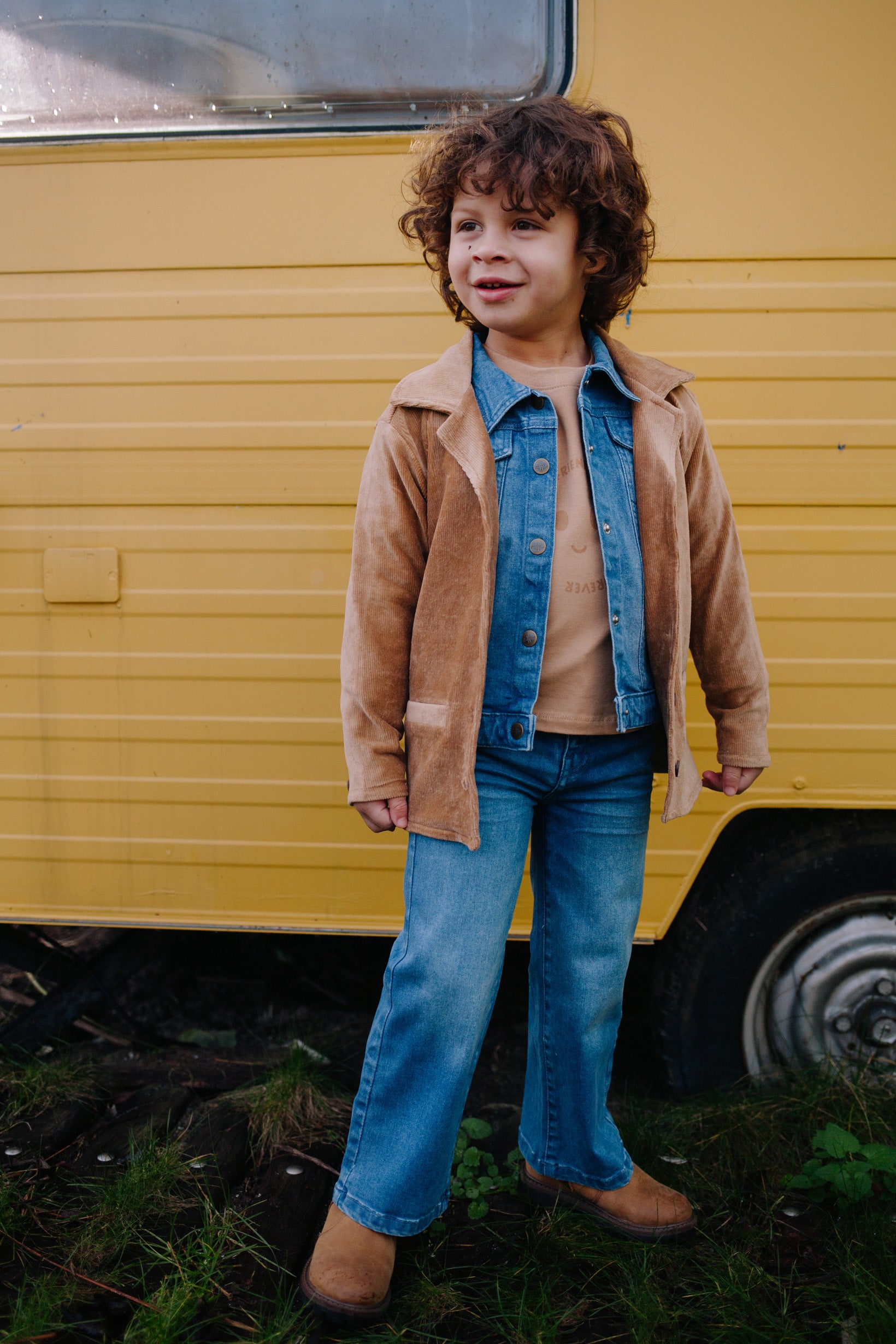 Jeans Pip – wide fit – Spijkerbroek – katoen met stretch – Riffle Amsterdam lifestyle
