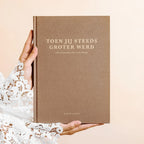 Toen jij steeds groter werd – Childhood Keepsake Journal from 1 to 10 Years with Memories & Milestones – Birth Lines