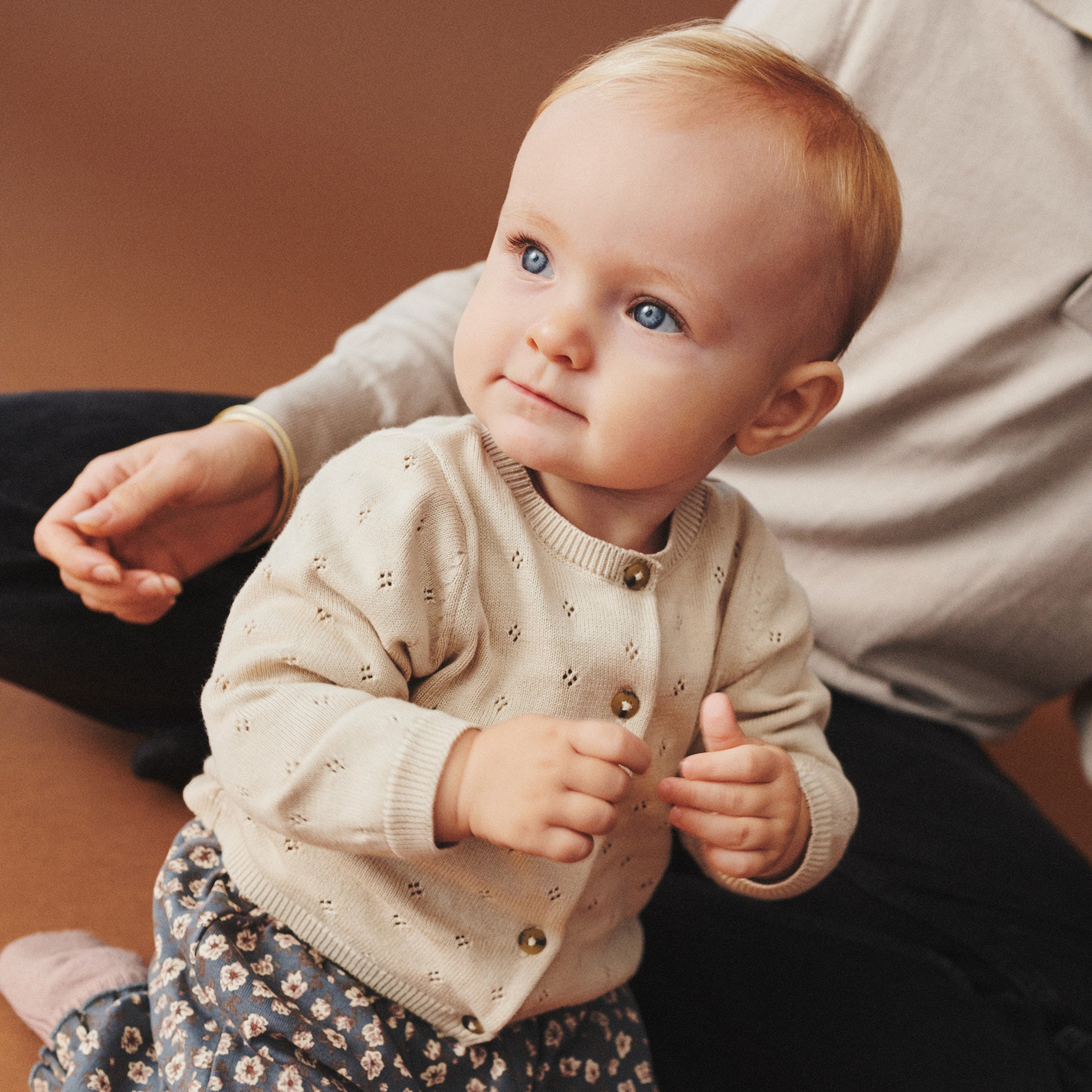 Gebreid vestje Maia - Biologisch katoen - Off white/ecru - Wheat baby