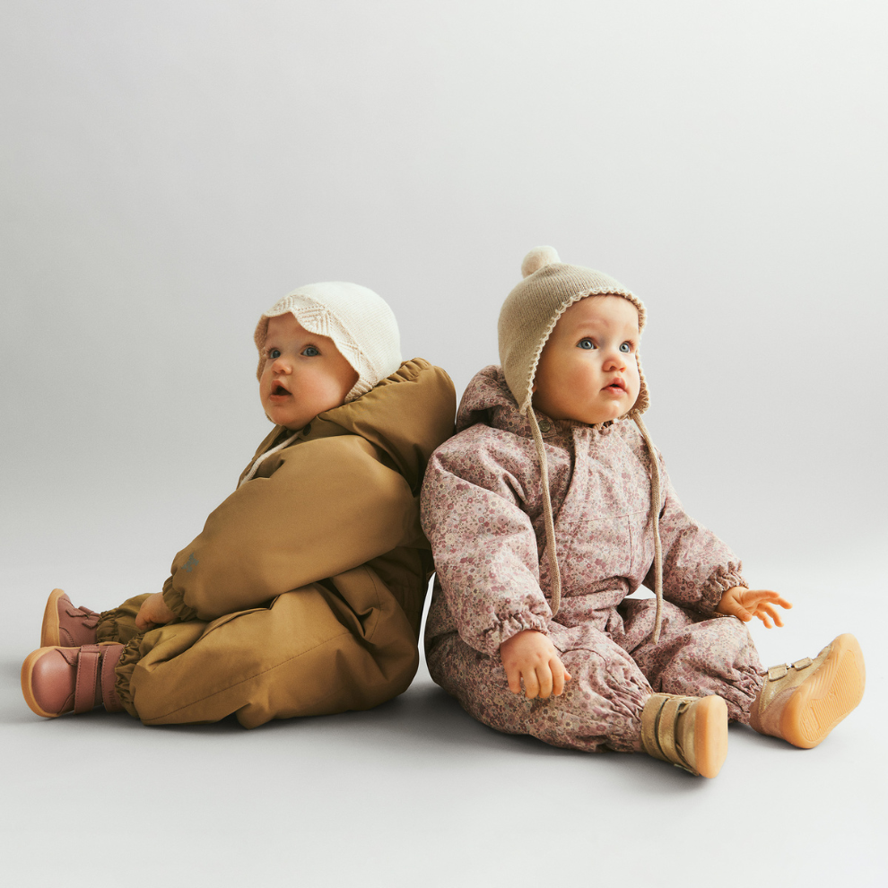 Mutsje met koord Pomma - Merino wol - Warm sand - Wheat kinderen